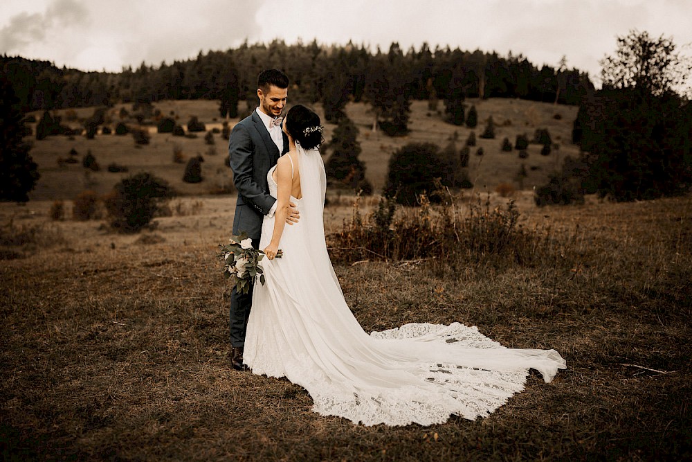 reportage Hochzeit auf dem Hofgut Maisenburg 17