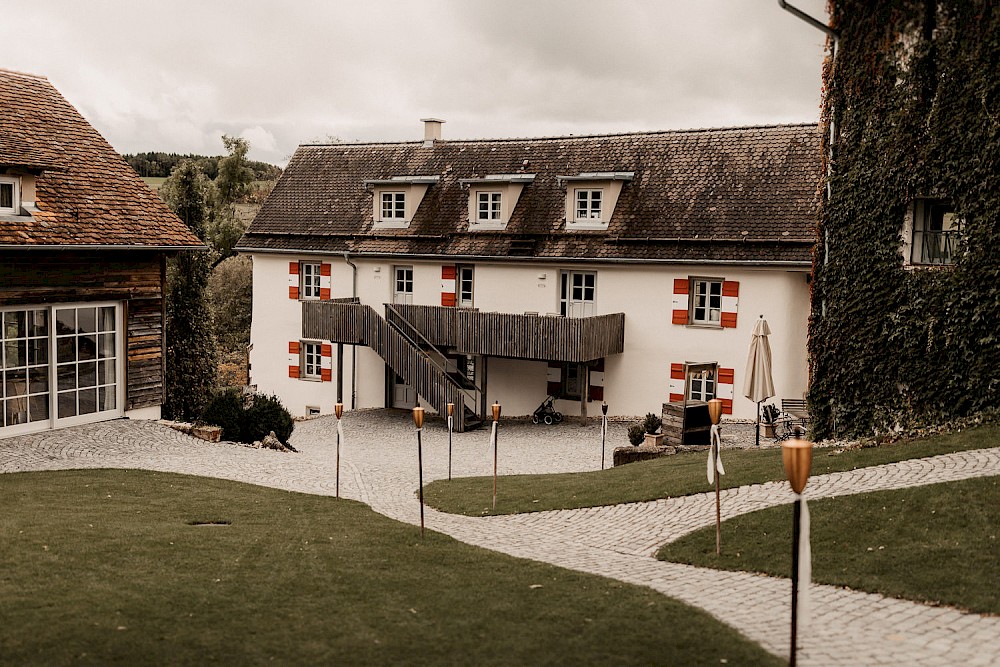 reportage Hochzeit auf dem Hofgut Maisenburg 33