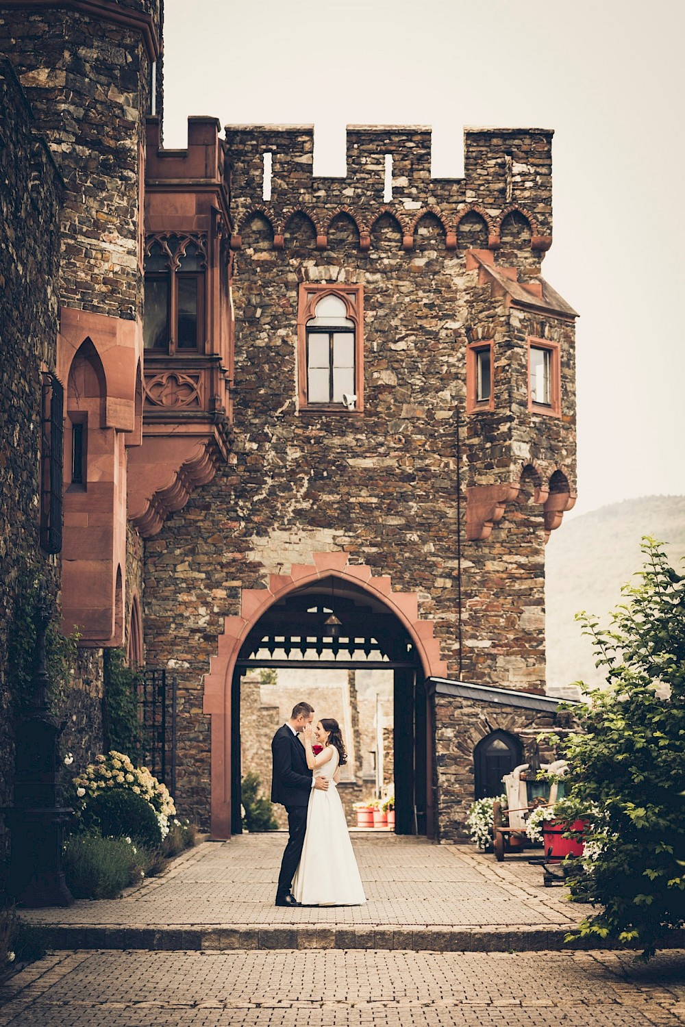 reportage Märchenhochzeit auf Burg Reichenstein 31