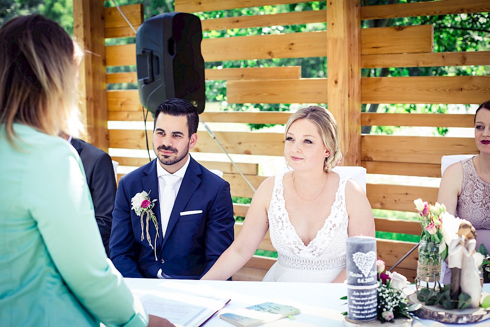 reportage Sommerhochzeit am Teich 23