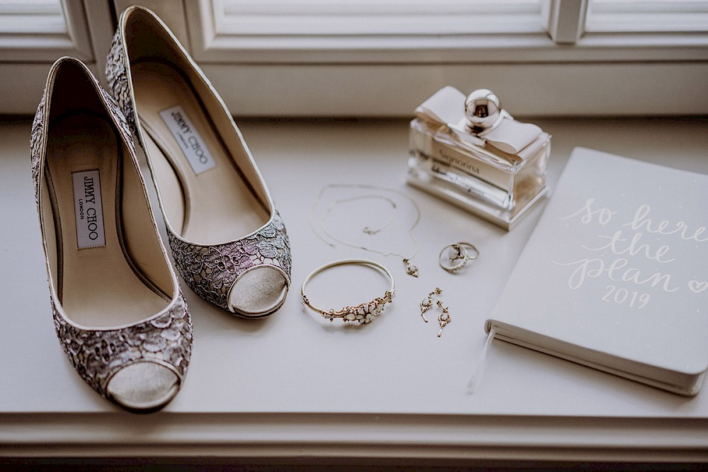 reportage SCHLOSS KARTZOW POTSDAM HOCHZEITSREPORTAGE VON HOCHZEITSLICHT 17