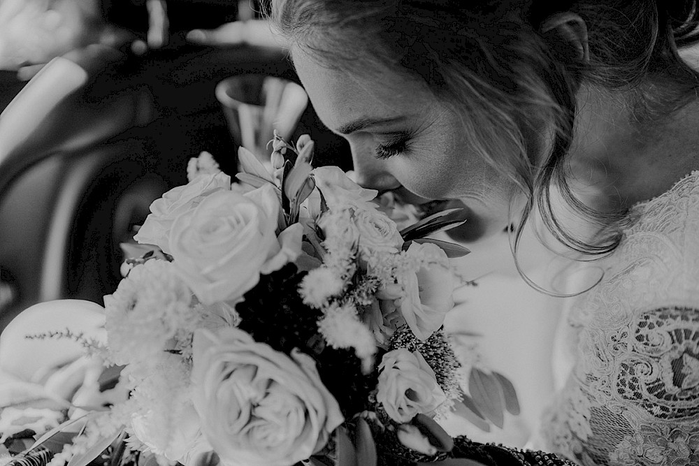 reportage SCHLOSS KARTZOW POTSDAM HOCHZEITSREPORTAGE VON HOCHZEITSLICHT 30