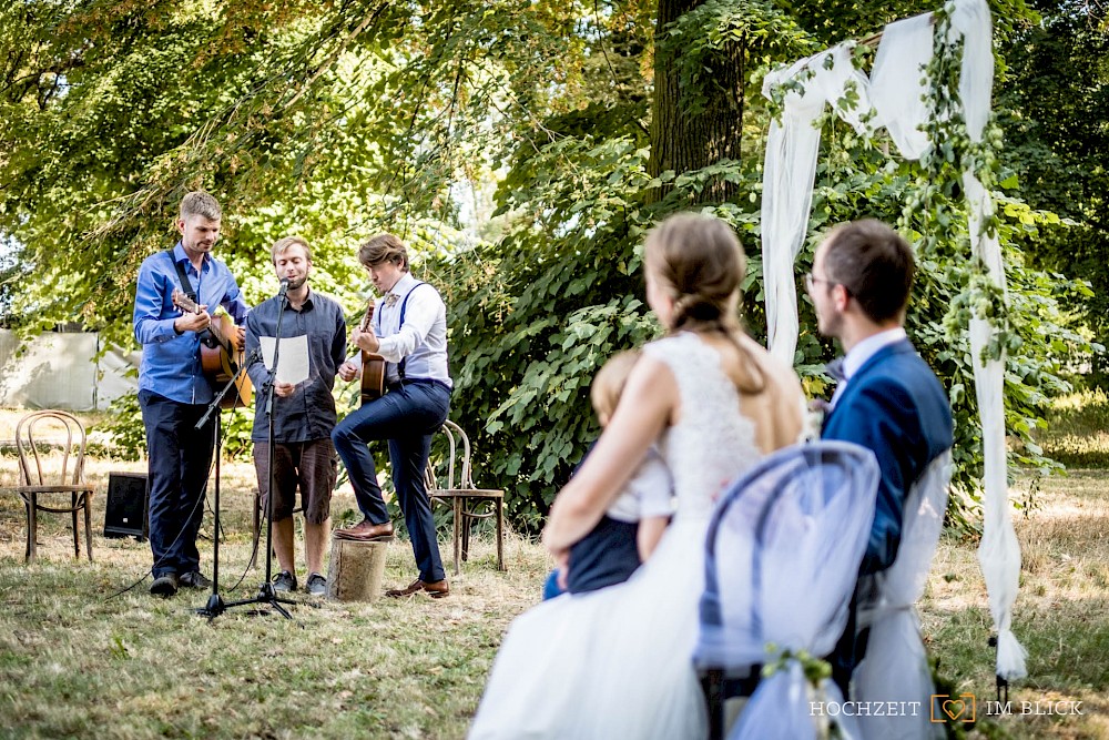 reportage HEIRATEN IM SCHLOSS PLAUE BEI BERLIN 10