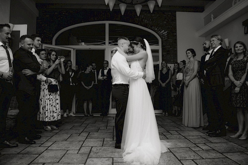 reportage Verregnete Hochzeit auf Gut Dyckhoff in Meerbusch 25