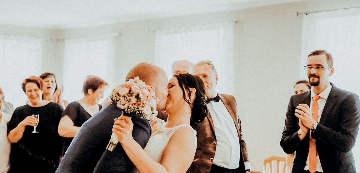 Traumhochzeit auf Schloß Kapfenburg und Feierlocation Lamm in Unterkochen