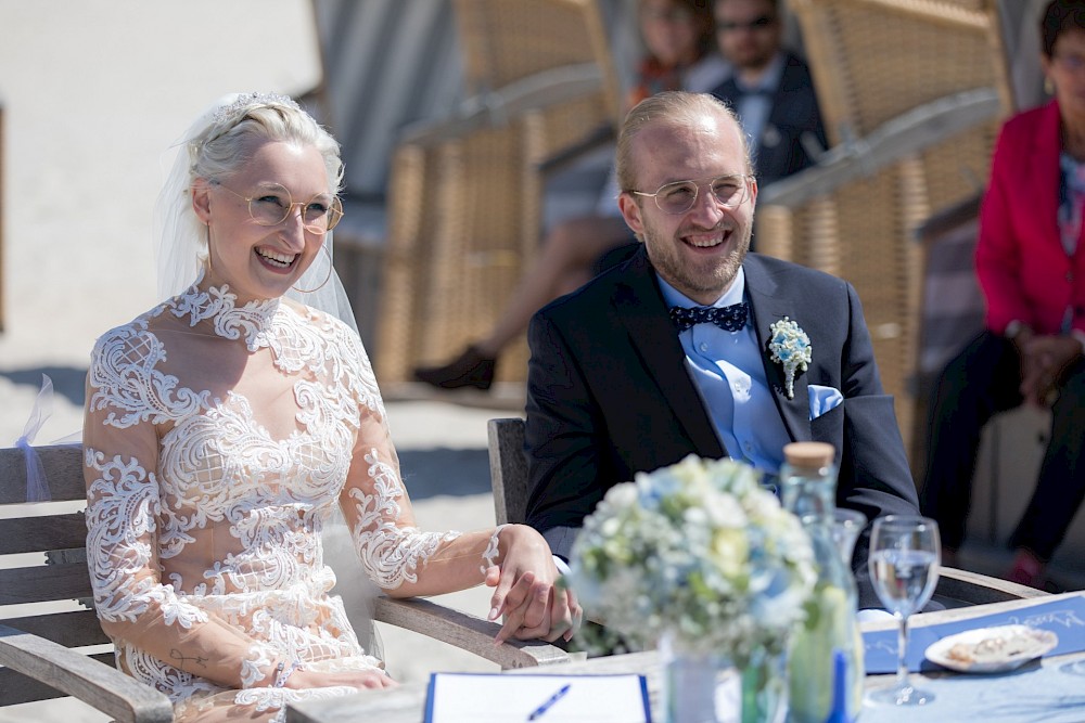 reportage Nordseewife Ahoi! Strandhochzeit von Marsha & Julian im Mai 2019 in St. Peter Ording und Empfang im Wellenreiter in Tating 11