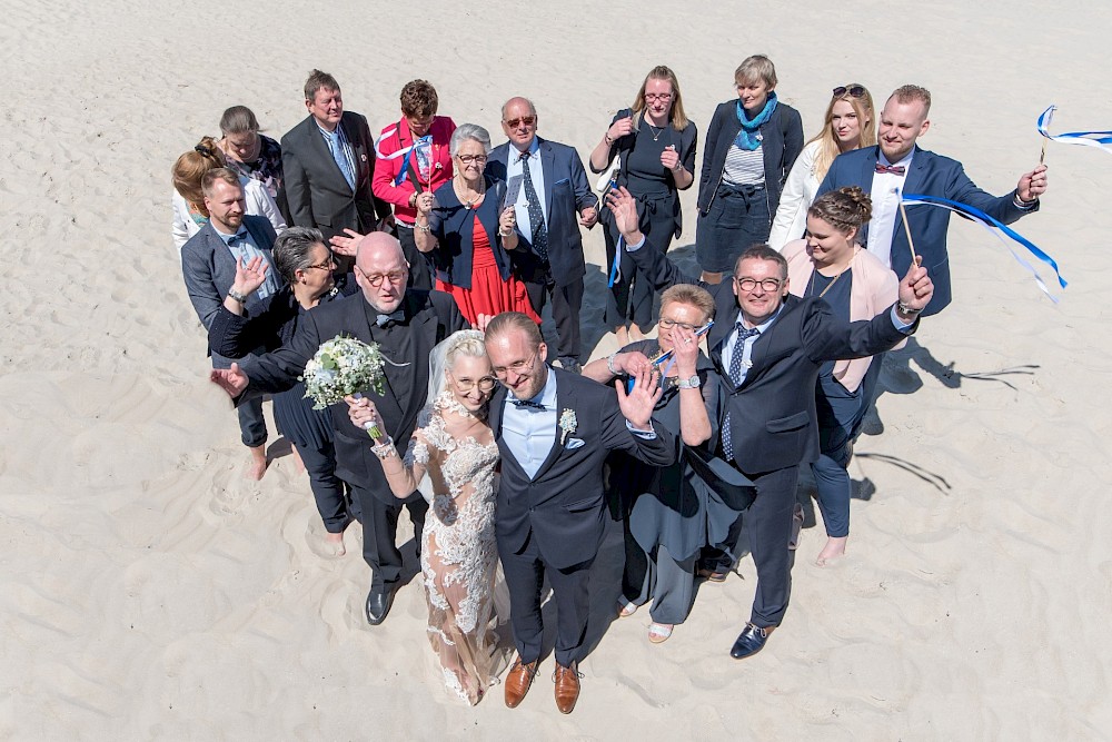 reportage Nordseewife Ahoi! Strandhochzeit von Marsha & Julian im Mai 2019 in St. Peter Ording und Empfang im Wellenreiter in Tating 27
