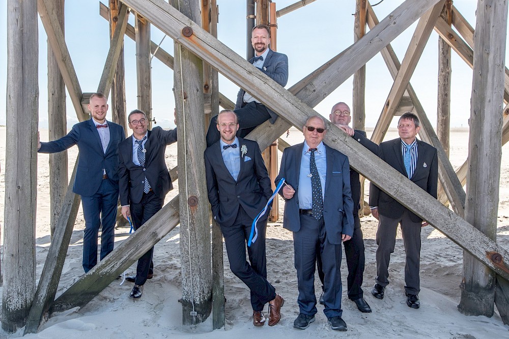 reportage Nordseewife Ahoi! Strandhochzeit von Marsha & Julian im Mai 2019 in St. Peter Ording und Empfang im Wellenreiter in Tating 28