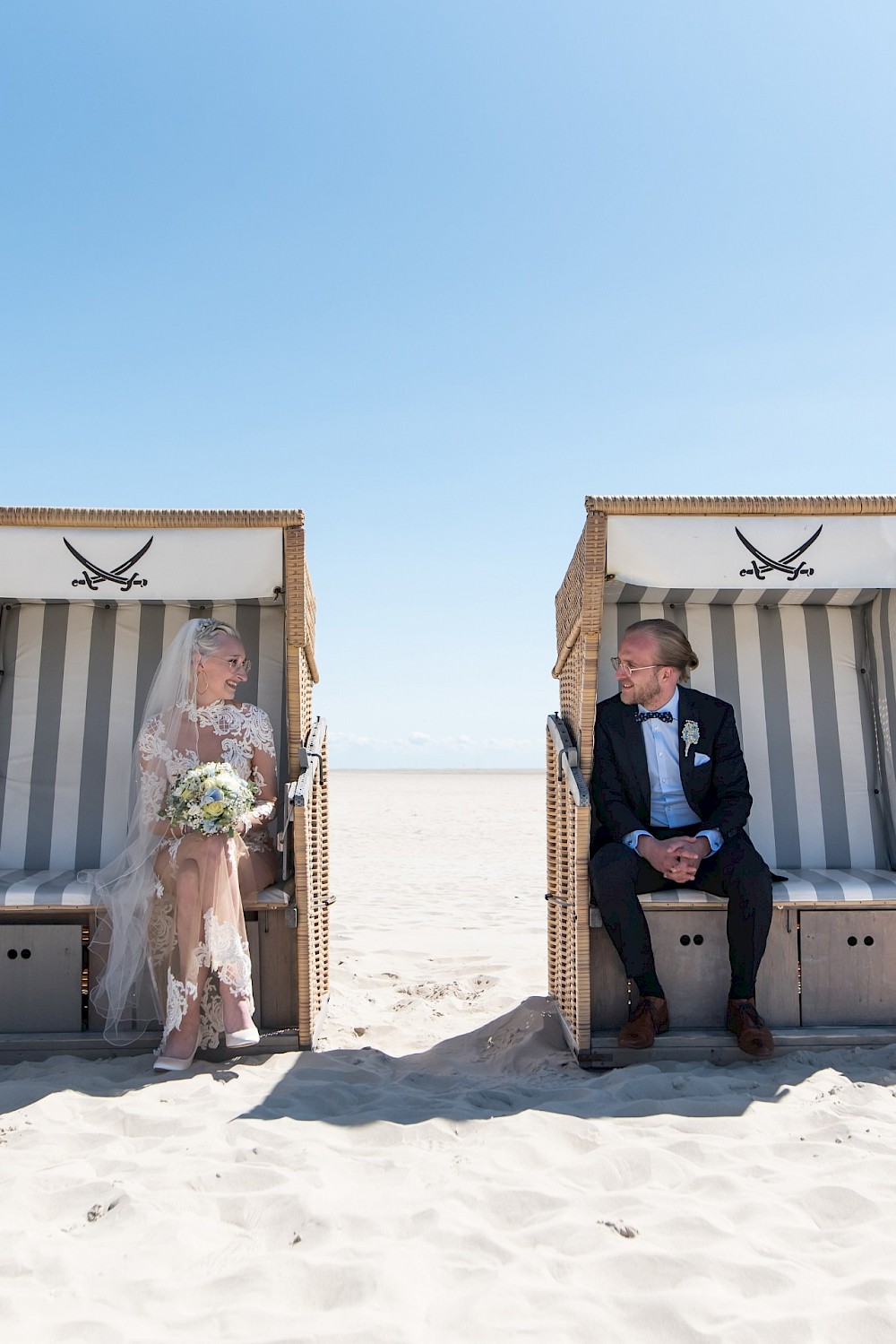reportage Nordseewife Ahoi! Strandhochzeit von Marsha & Julian im Mai 2019 in St. Peter Ording und Empfang im Wellenreiter in Tating 31
