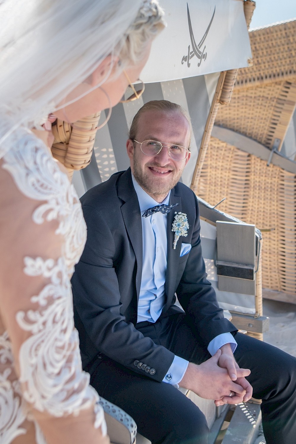 reportage Nordseewife Ahoi! Strandhochzeit von Marsha & Julian im Mai 2019 in St. Peter Ording und Empfang im Wellenreiter in Tating 33