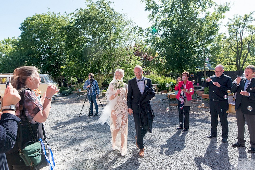 reportage Nordseewife Ahoi! Strandhochzeit von Marsha & Julian im Mai 2019 in St. Peter Ording und Empfang im Wellenreiter in Tating 51