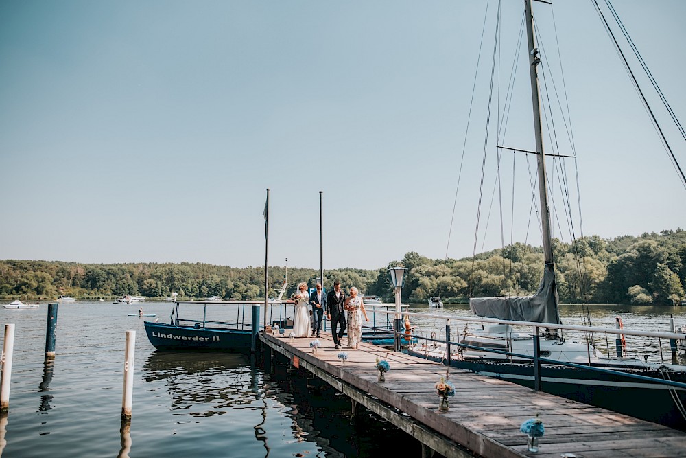 reportage Freie Trauung auf der Insel Lindwerder in Berlin 4