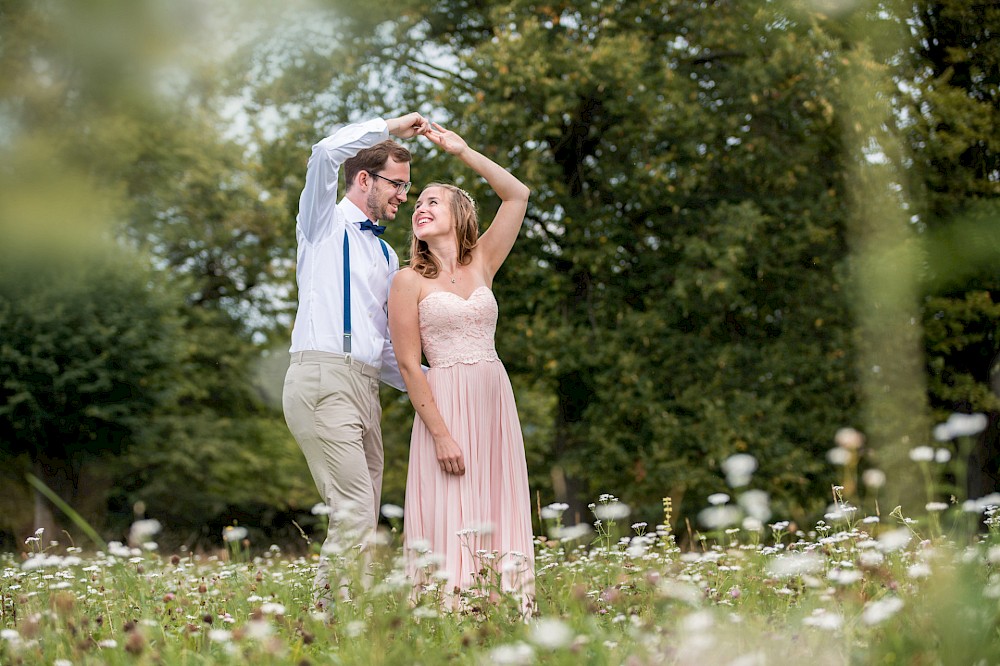 reportage Standesamtliche Hochzeit im Grünen 9