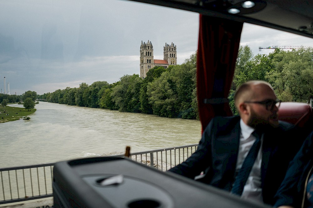 reportage BOHO Hochzeit in der Stadt 38