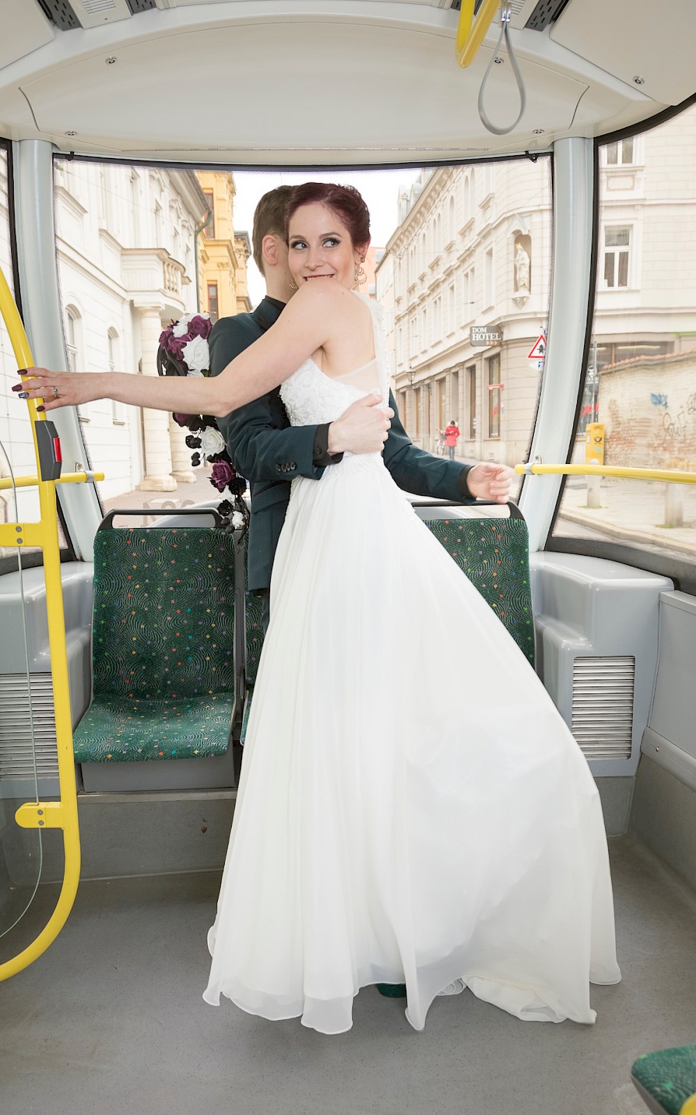 reportage Ausgelassene Hochzeit in Augsburg 22