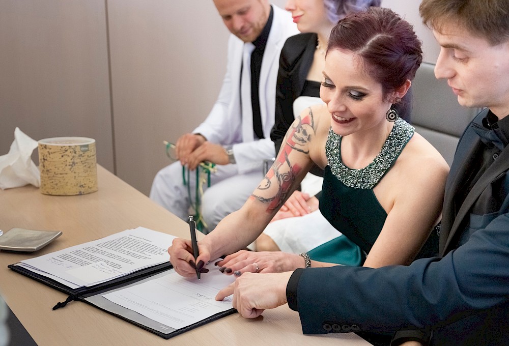 reportage Ausgelassene Hochzeit in Augsburg 13