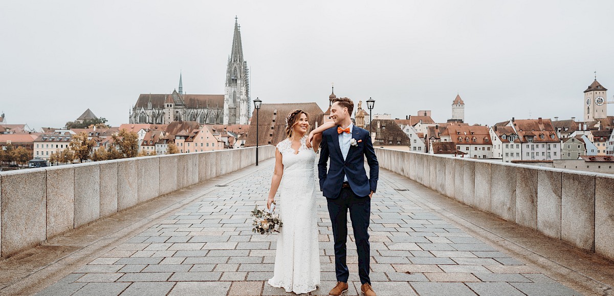 Kathy aus Thailand trifft Hochzeit in Regensburg