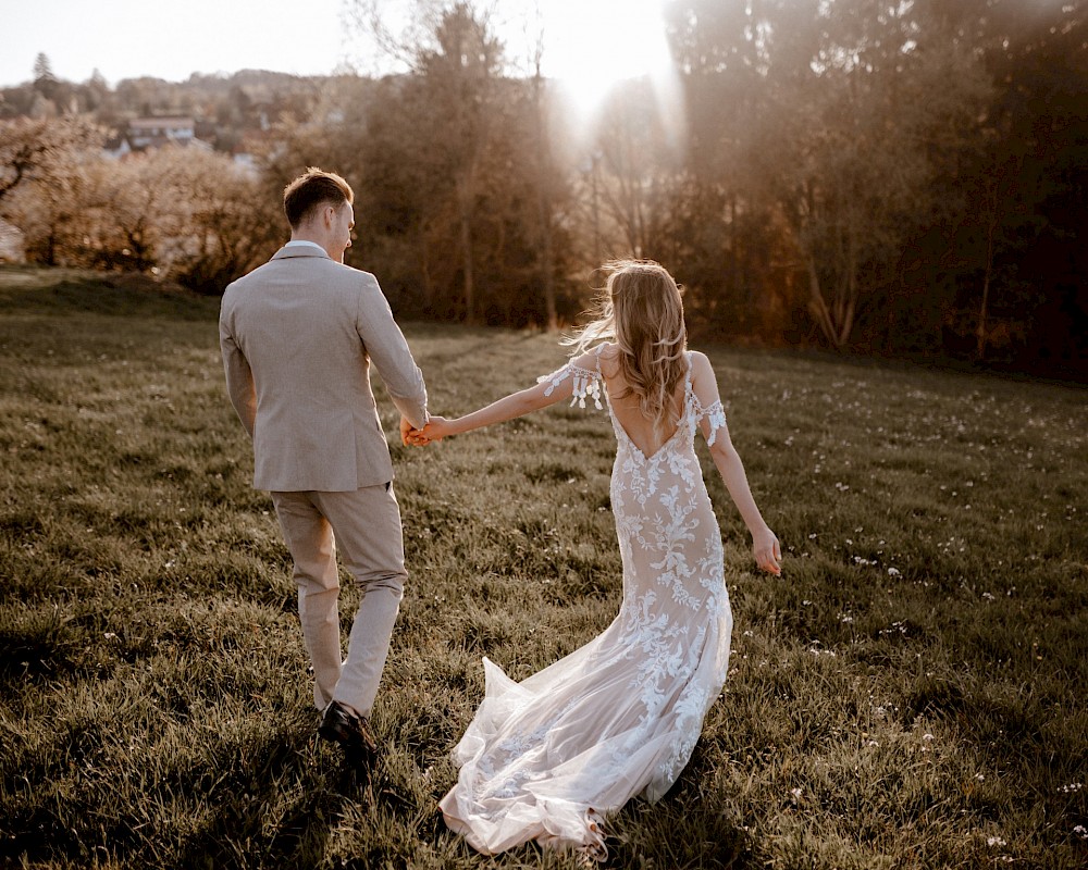 reportage Eine Hochzeit auf dem Burghof in Brombachtal im Odenwald 31