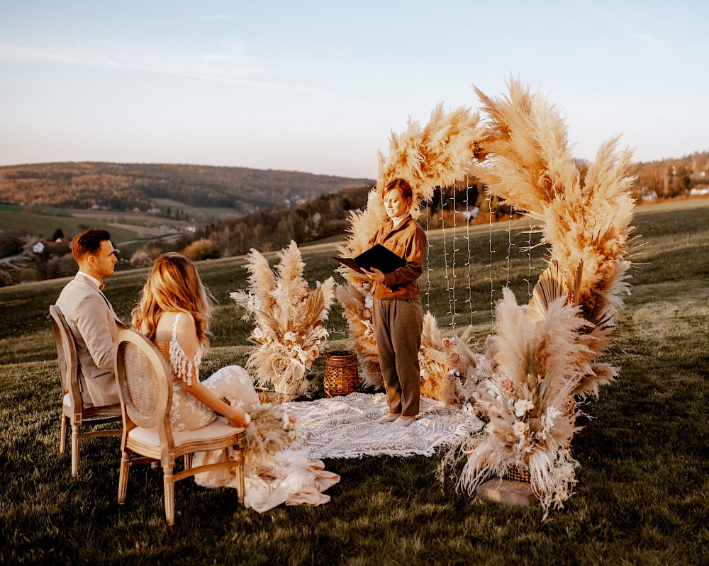 reportage Eine Hochzeit auf dem Burghof in Brombachtal im Odenwald 18