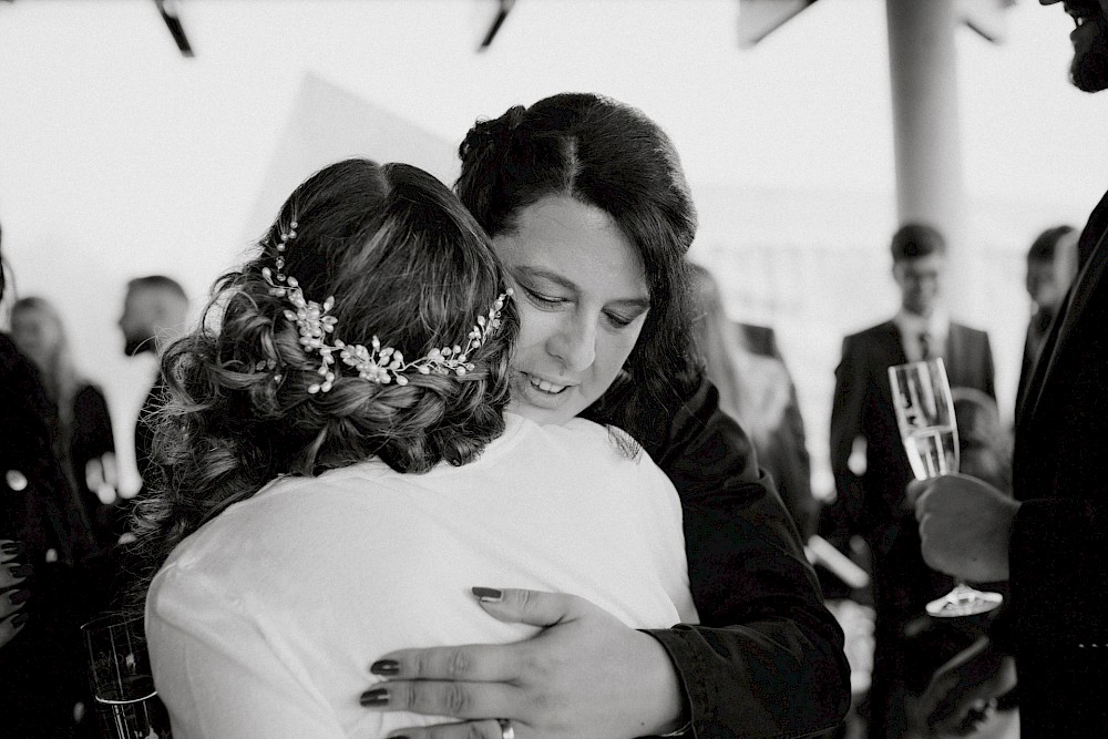 reportage Nina & Flavio - Hochzeit am Mummelsee 11