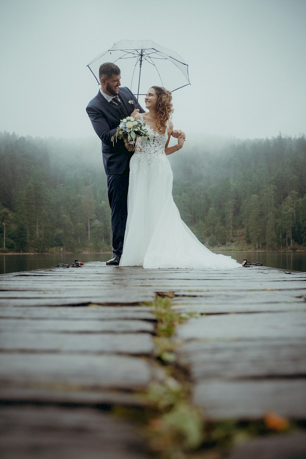 reportage Nina & Flavio - Hochzeit am Mummelsee 15