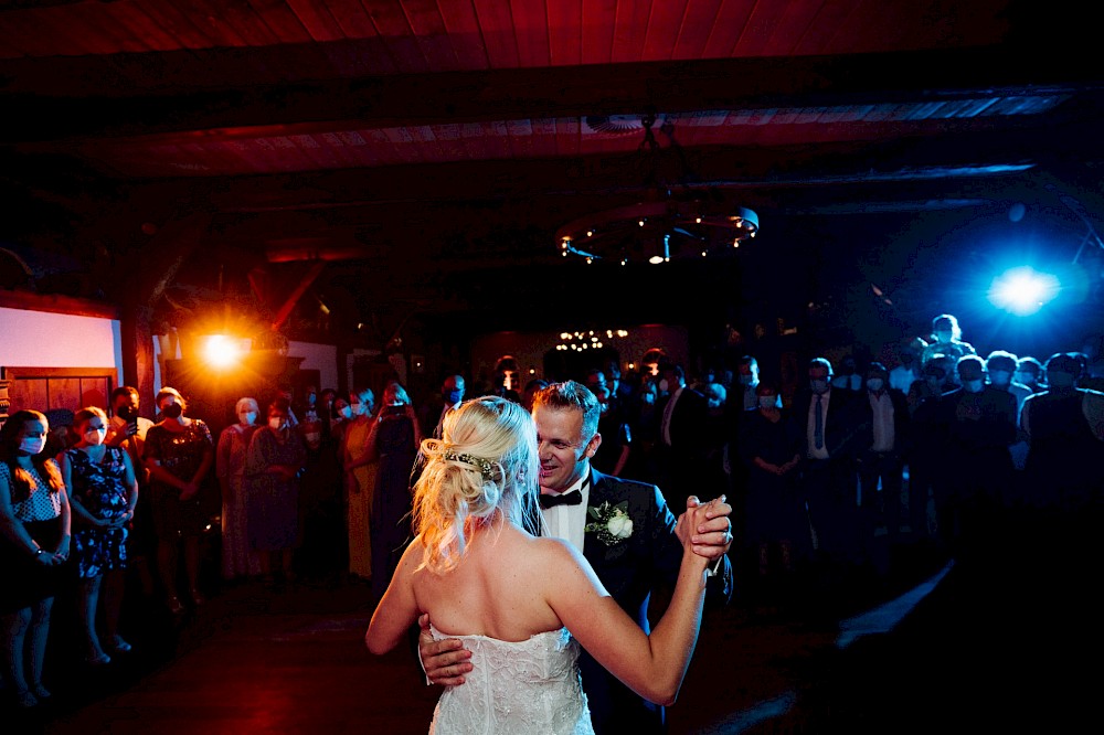 reportage Eine Hochzeit in der Op de Deel Festscheune bei Cuxhaven 44