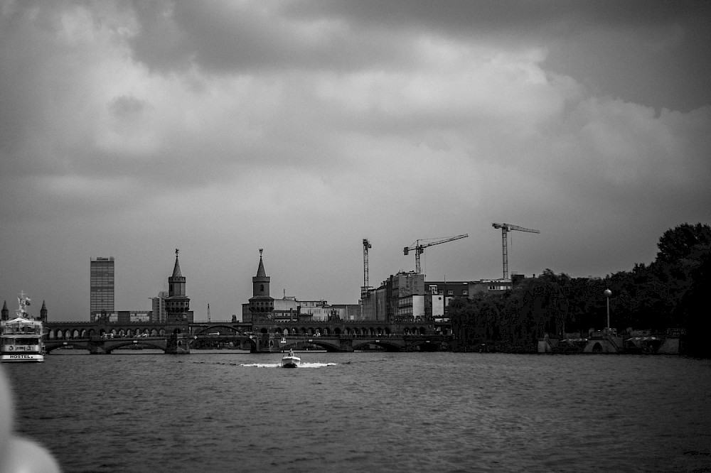 reportage Stand-Land-Fluss Hochzeit in Berlin 29