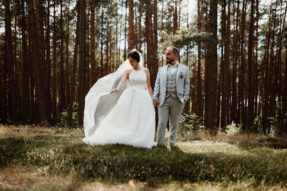 reportage Gartenhochzeit im Forsthaus Strelitz 33