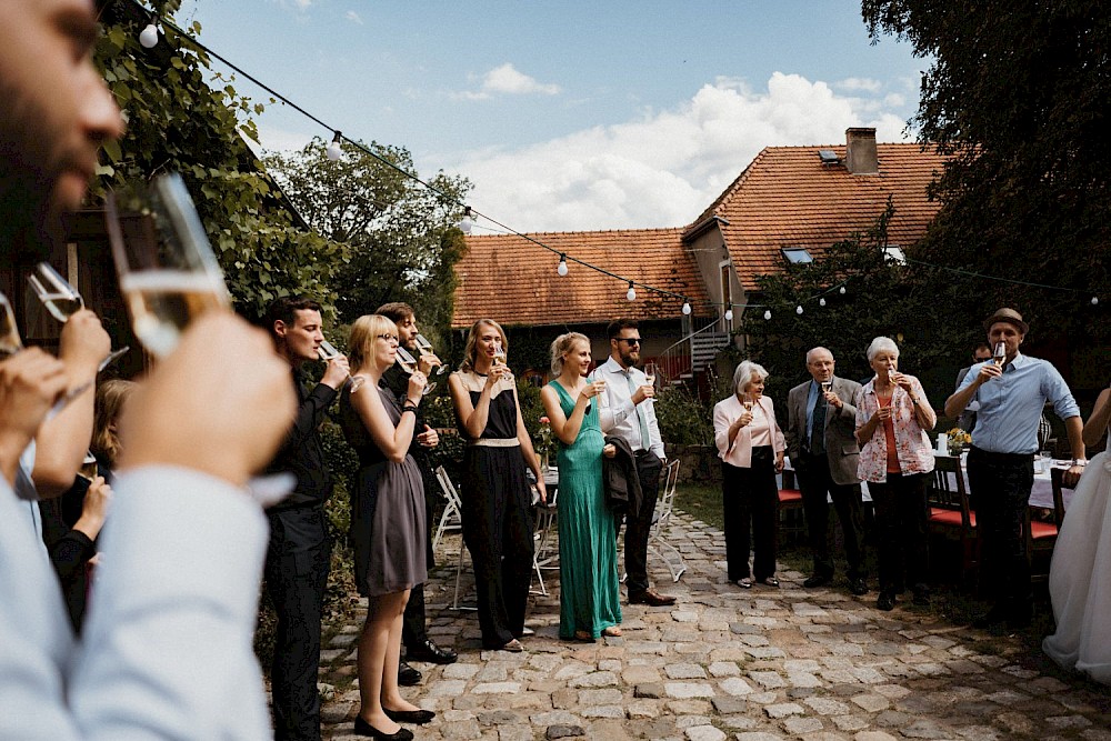 reportage Gartenhochzeit im Forsthaus Strelitz 42