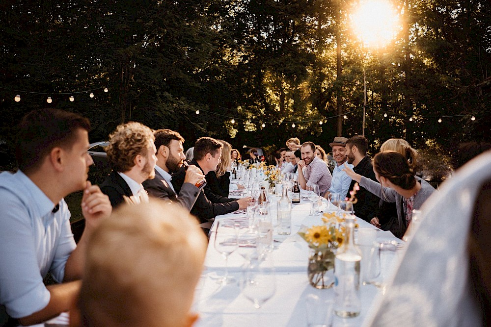 reportage Gartenhochzeit im Forsthaus Strelitz 52