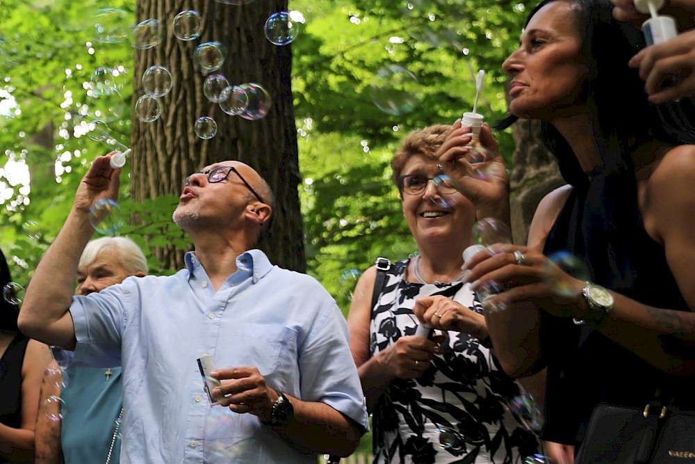 reportage Seifenblasenshooting an Hochzeitstag von Markus und Roland 27