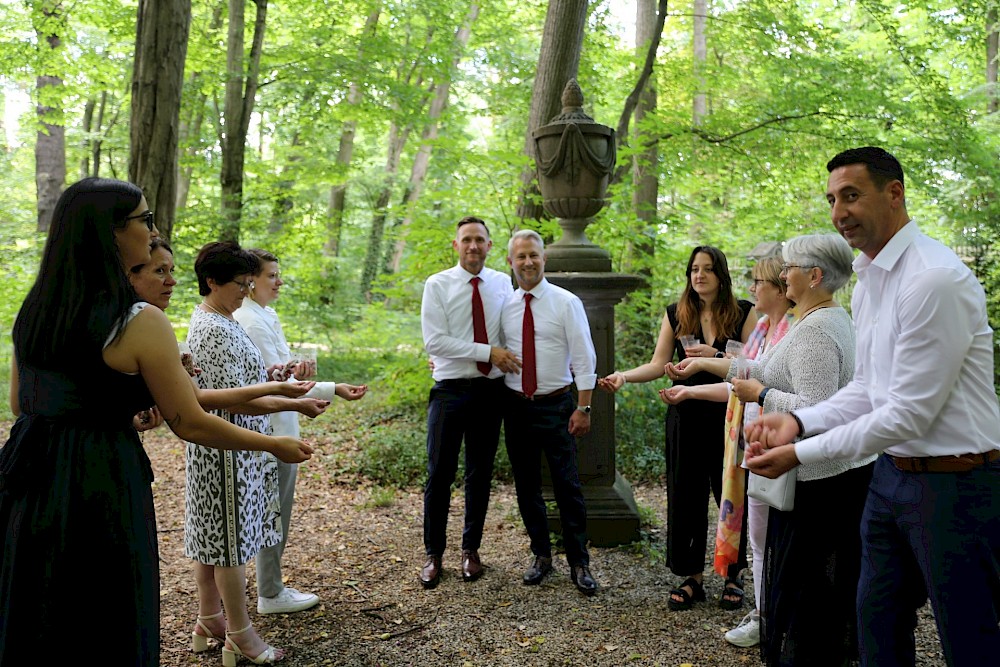 reportage Seifenblasenshooting an Hochzeitstag von Markus und Roland 7