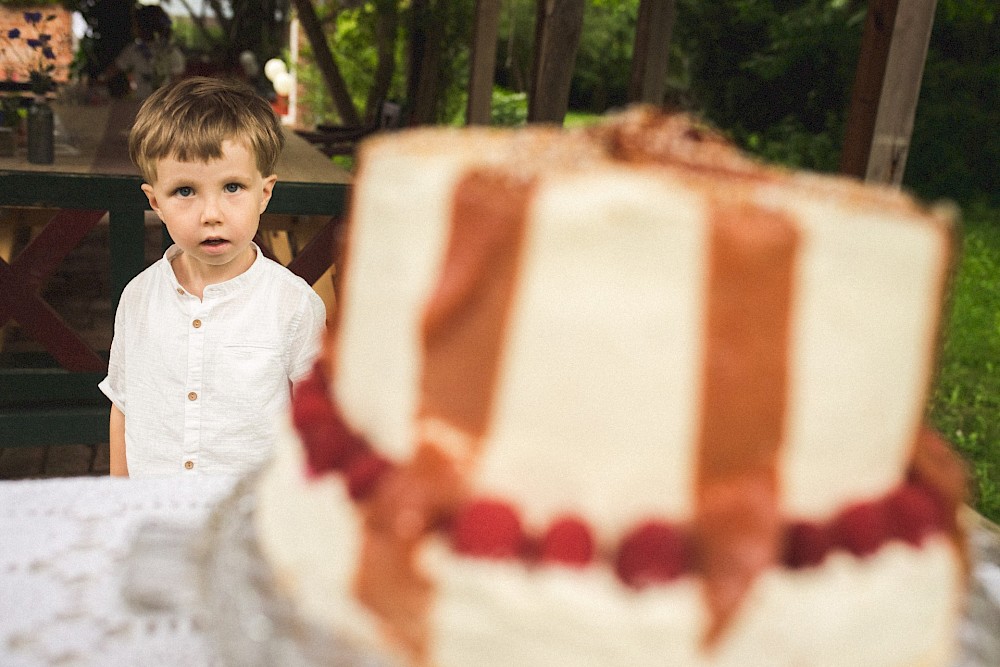 reportage Kleine intime Landhochzeit 47