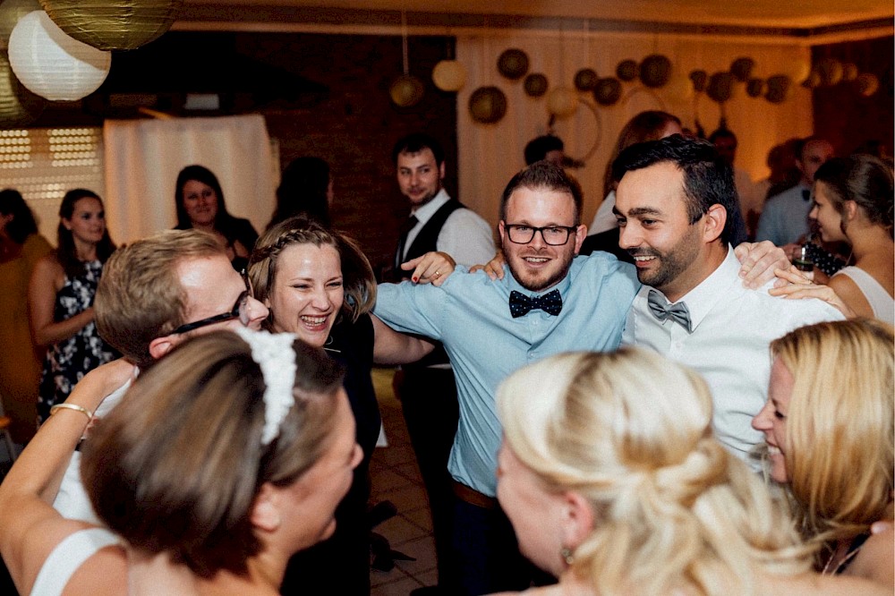 reportage Musikalische Hochzeit im schönen Sauerland 55