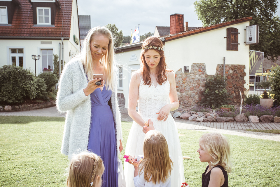 reportage DIY Sommerhochzeit in Neuzelle 54
