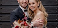 Sommer, Liebe & zwei wunderschöne Kleider: Gartenhochzeit in Gunzenhausen