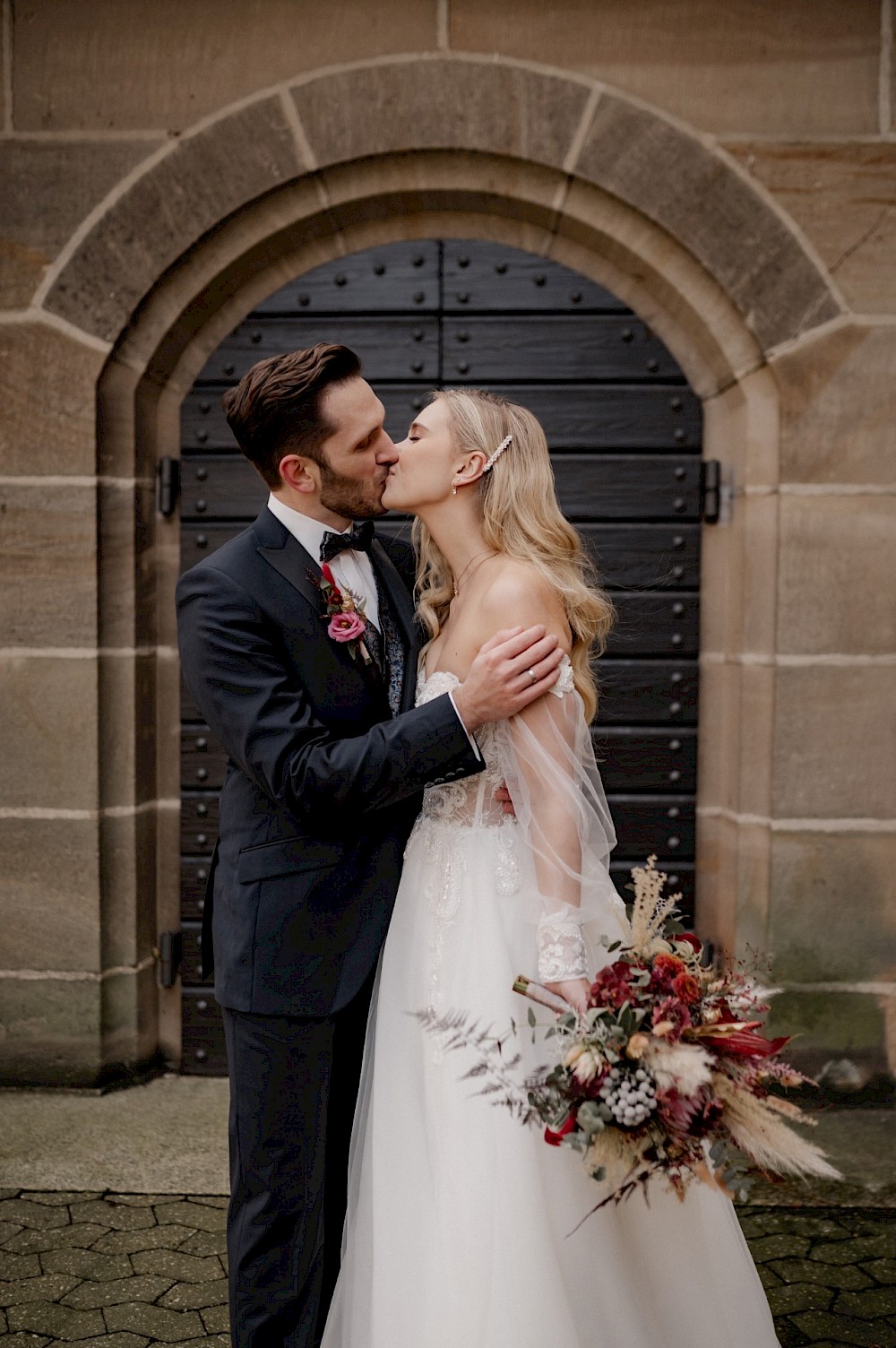 reportage Sommer, Liebe & zwei wunderschöne Kleider: Gartenhochzeit in Gunzenhausen 21