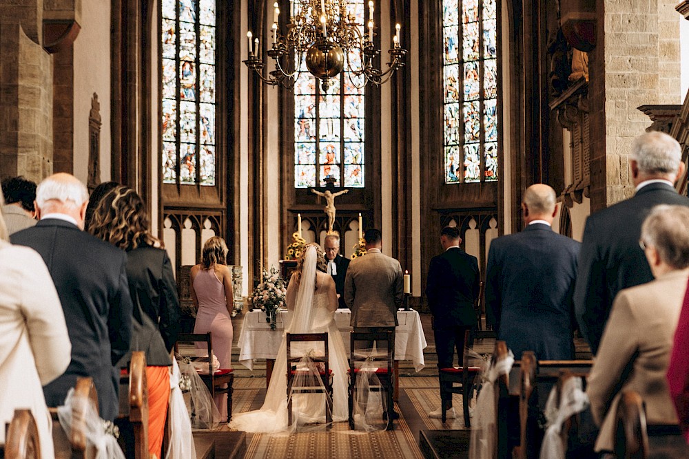 reportage Kirchliche Trauung in Minden, Shooting und Hochzeitsfeier 24