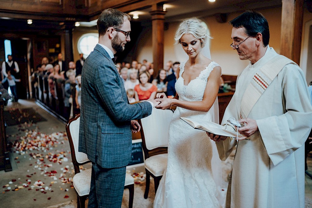 reportage Traumhafte Hochzeit im schönen Flohnheim 15