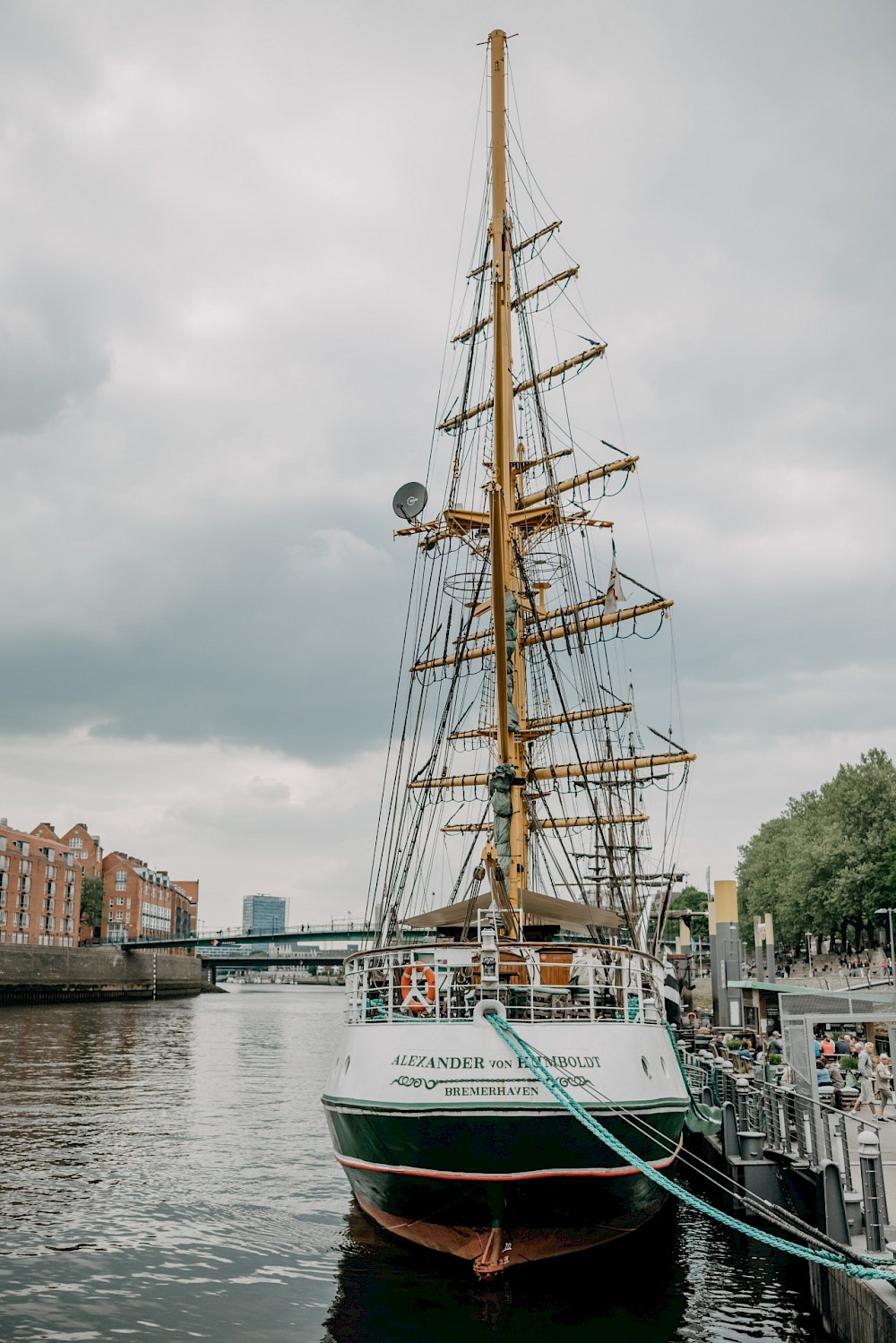 reportage Hochzeit auf der MS Hanseat in Bremen 42