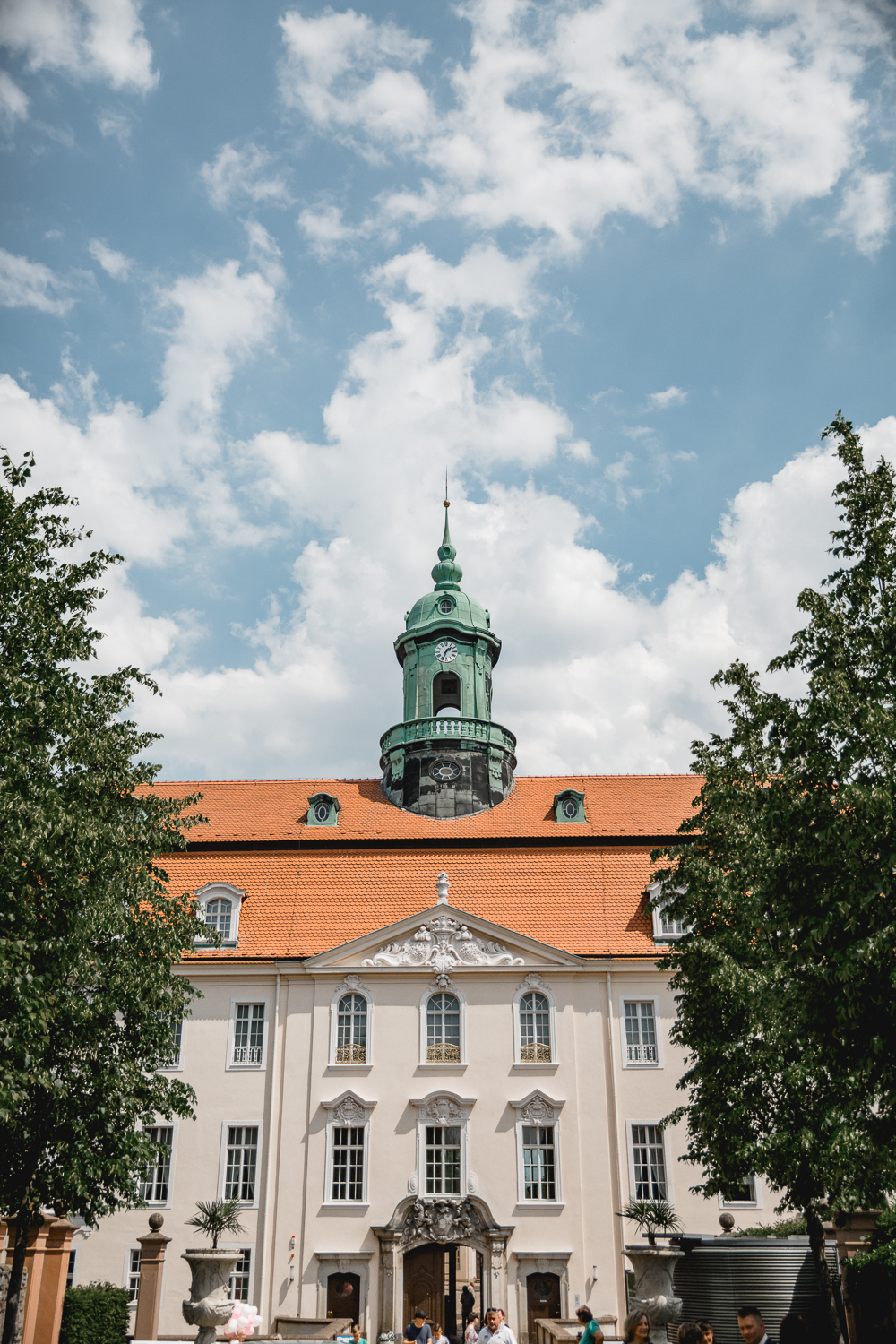 reportage Hochzeit im Mai auf Schloss Lichtenwalde 2