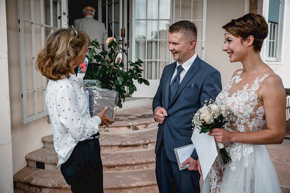 reportage Hochzeit im Mai auf Schloss Lichtenwalde 9