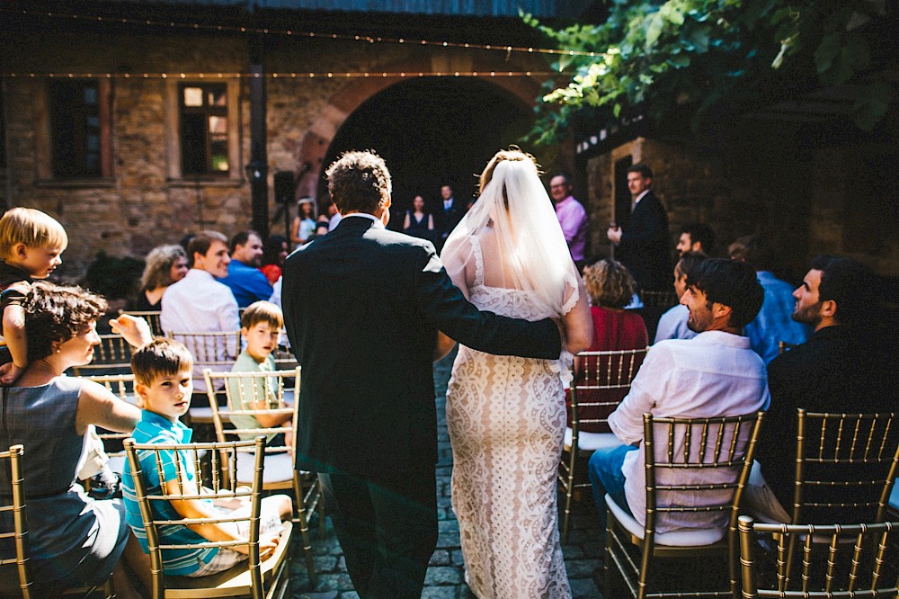 reportage "It´s like rain on your wedding day...“ 22