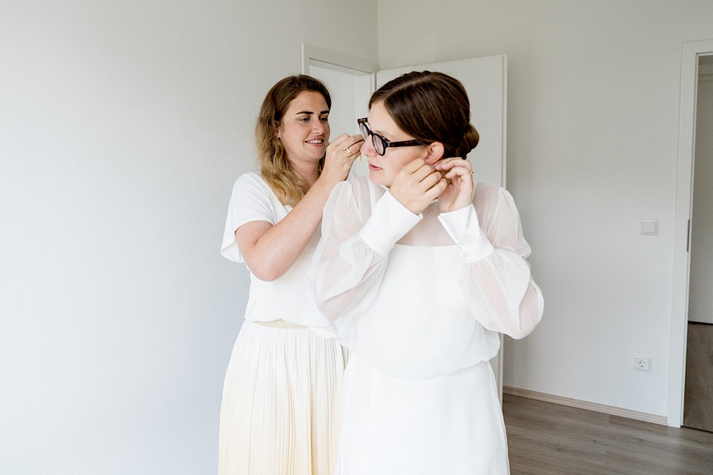 reportage Landhochzeit im Garten in Rees 16