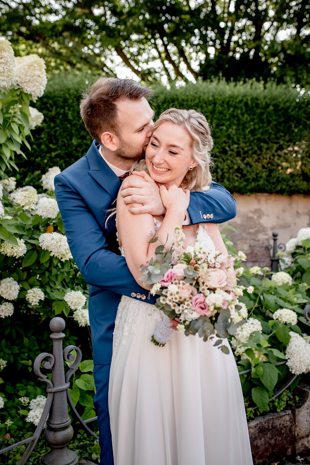reportage Theresa & Tom - Romantische Trauung und wahre Liebe auf Schloss Burgk in Freital 46