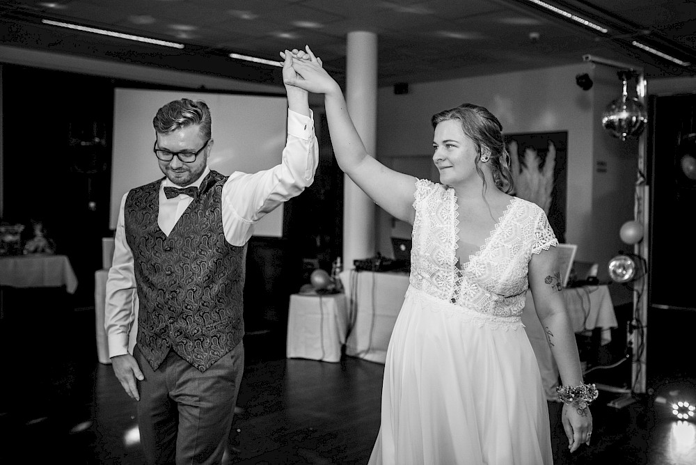 reportage Annemarie & Sebastian - Von der standesamtlichen Trauung zur unvergesslichen Feier 56
