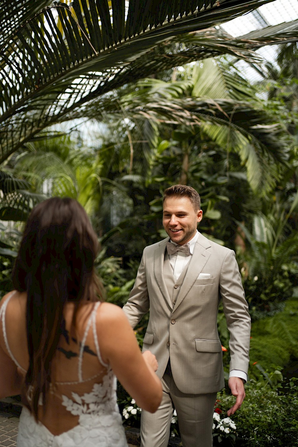 reportage Lisa & Dennis - Sommerhochzeit im Palmengarten 4