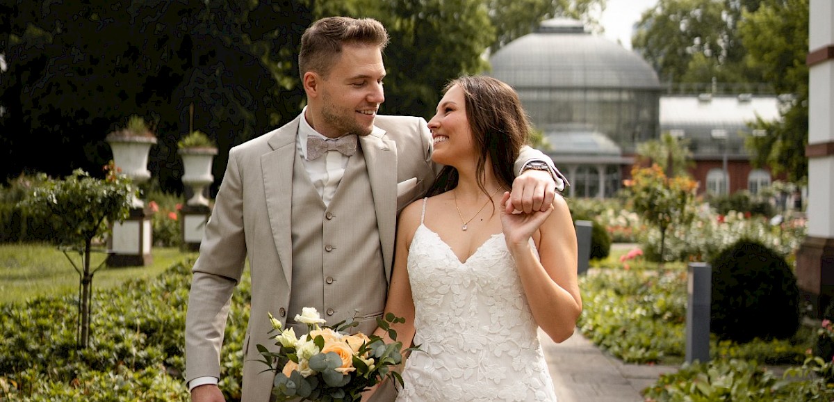 Lisa & Dennis - Sommerhochzeit im Palmengarten