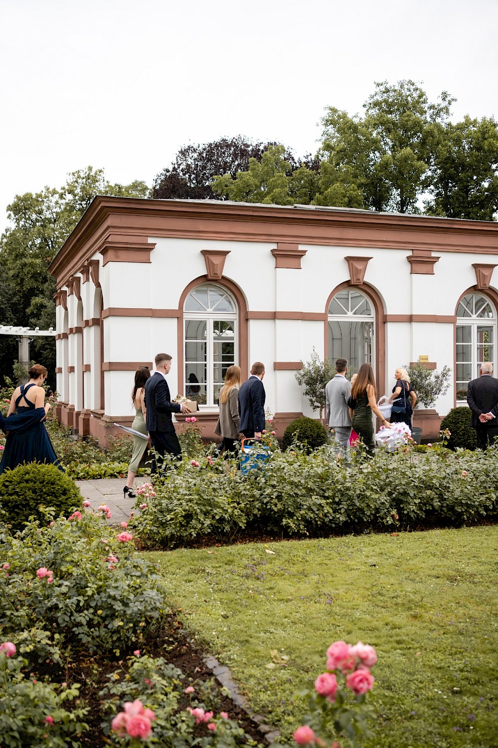 reportage Lisa & Dennis - Sommerhochzeit im Palmengarten 15