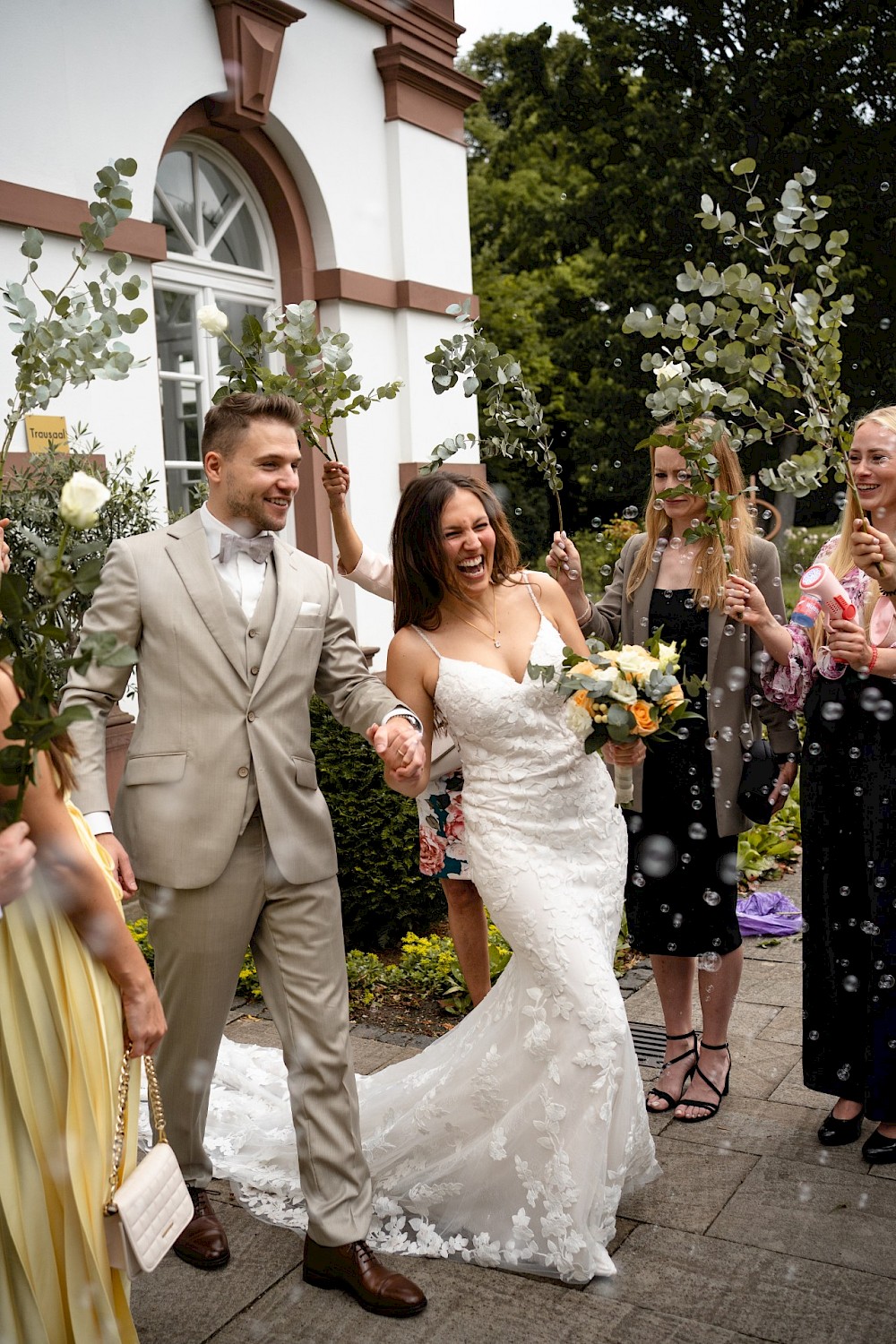 reportage Lisa & Dennis - Sommerhochzeit im Palmengarten 24